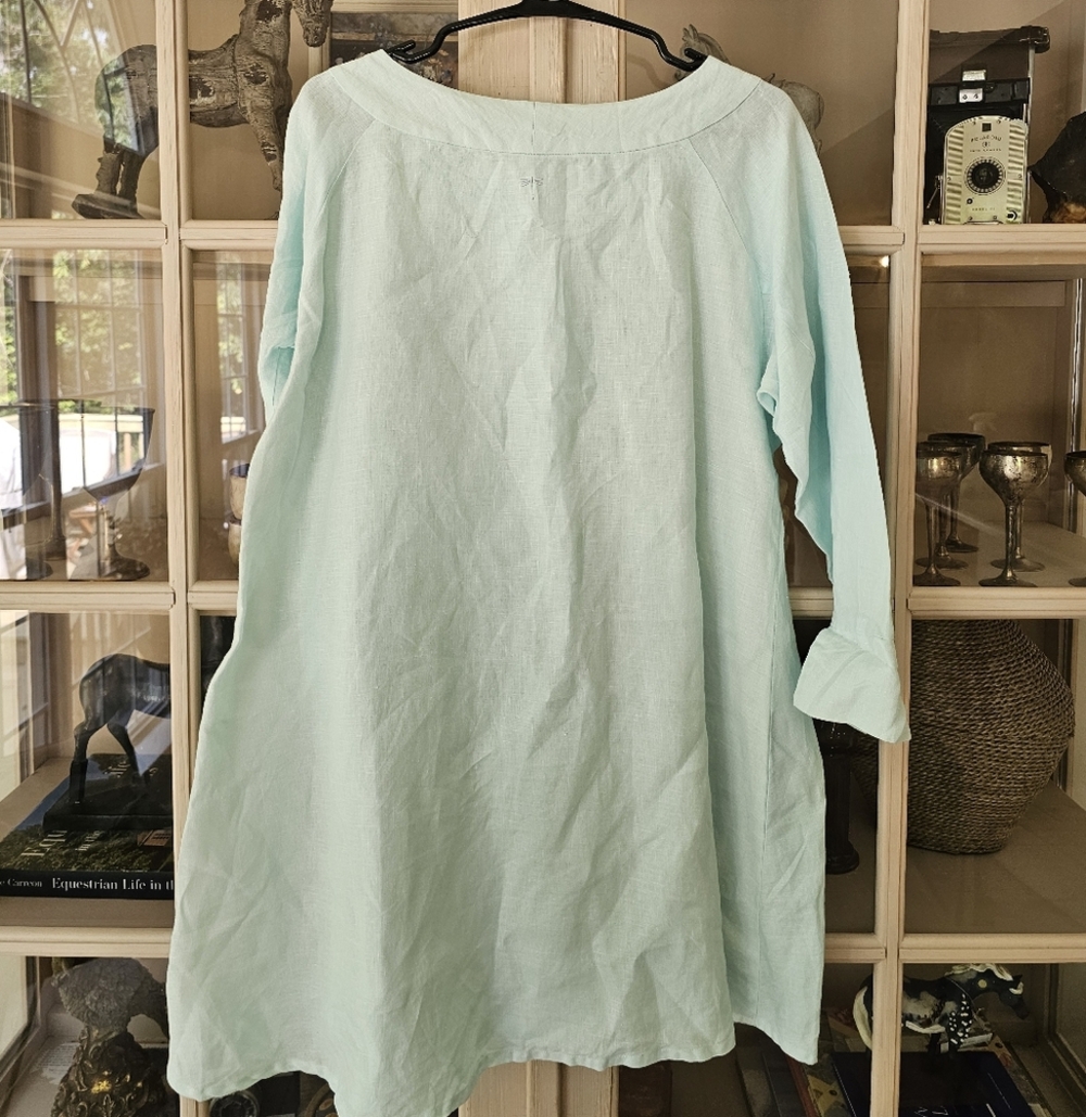 Tyler Boe Linen Charlotte Tunic - Picture 3 of 7